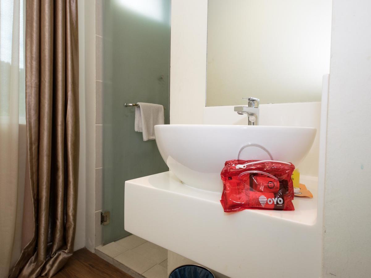 Oyo 114 Sandpiper Hotel Kuala Lumpur Esterno foto